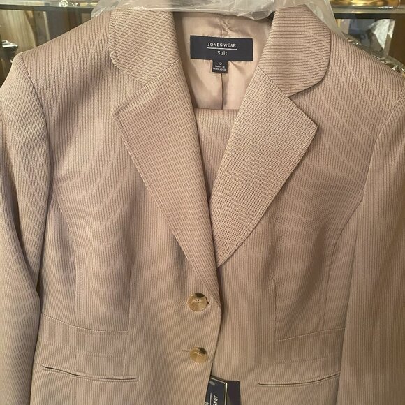 JONES WEAR SUIT Pants SUIT TAN COLOR SIZE 12 PC 2 - Picture 1 of 2